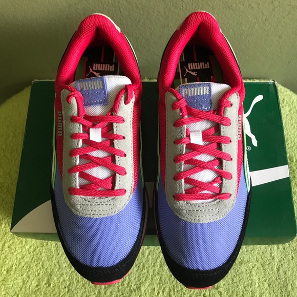 Puma Shoes - NIB Puma Future Rider Womens Multicolored Sneaker’s